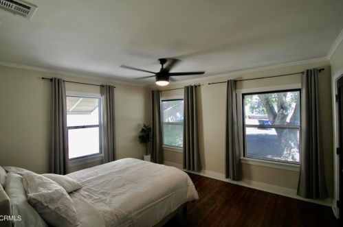 2810 Los Olivos Ln, Glendale CA 91214-2829 exterior