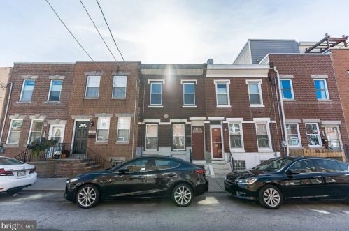 2022 Manton St, Philadelphia PA  19146-4328 exterior