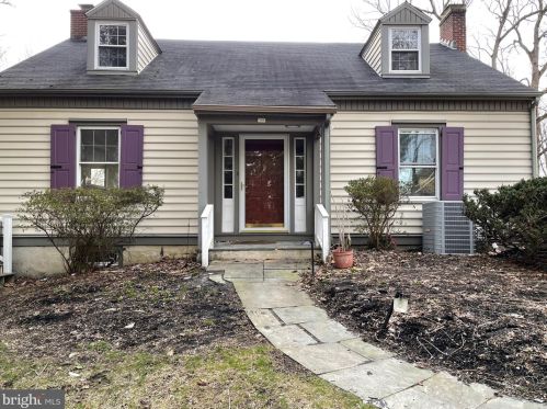 108 Darby Rd, Paoli PA  19301-1445 exterior