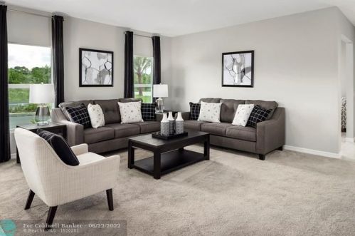 3668 Sapphire Hollow Way, Fort Pierce FL  34981 exterior