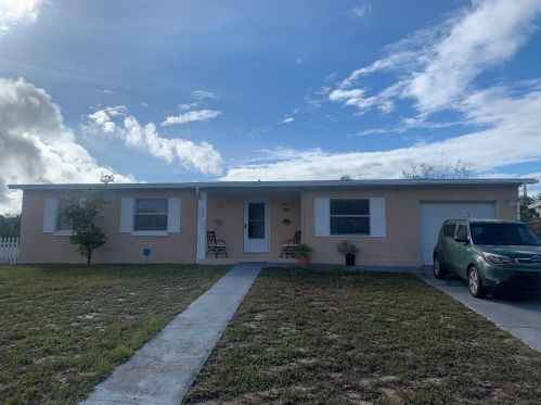 2334 Idaho Rd, Deltona, FL 32738-3041