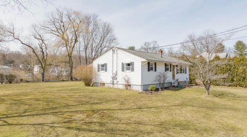 119 Nejako Dr, Middletown, CT 06457-2057