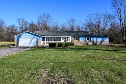 1420 Crissinger Rd, Marion, OH 43302-8230