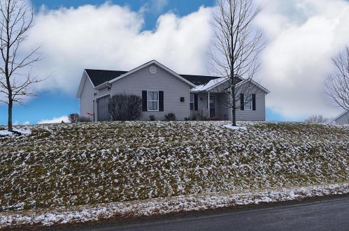 8546 Brigner Rd, Mechanicsburg, OH 43044-9556
