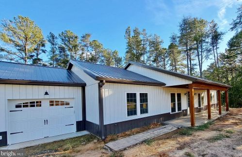 594 Baynesville Rd, Montross, VA 22520-2325