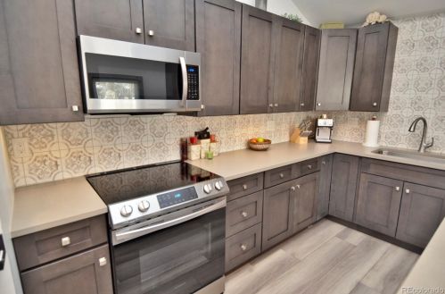 3143 Logan St, Englewood CO 80113-6843 exterior