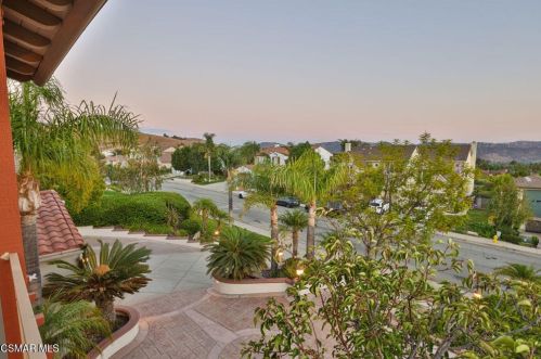5391 Evening Sky Dr, Simi Valley CA  93063-5744 exterior