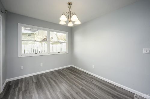 32 Meadow Rd, East Brunswick NJ  08816-4333 exterior