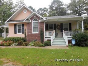 727 Poole Dr, Fayetteville, NC 28303-4276