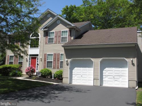 74 Van Sant Dr, Trenton, NJ 08690-2518
