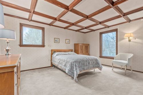 226 Iola St, Glenshaw PA  15116-2029 exterior