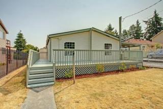 10826 5th Ave, Seattle, WA 98168-1433