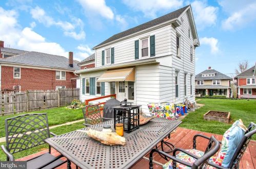 730 Broadway, Red Lion PA  17356-1914 exterior