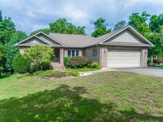 206 Oohleeno Ln, Loudon, TN 37774-2582