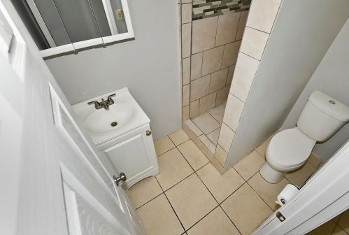 1045 6th St, Faribault MN  55021-4707 exterior