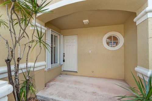 1615 Cetona Dr, Boynton Beach, FL 33436-1105