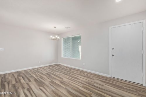 12632 50th Dr, Glendale AZ  85304-2004 exterior