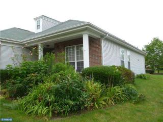 37 Temple Ct, Pennington, NJ 08534-5151