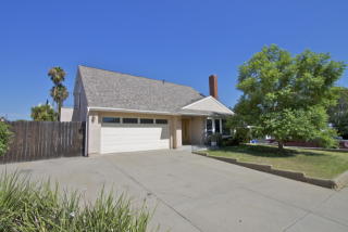 10155 Woodrose Ave, Santee, CA 92071-1652