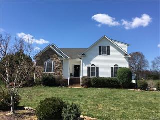 920 Newsome Ct, Goochland, VA 23063-3239