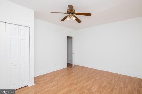 5032 Hazel Ave, Philadelphia PA 19143-1621 exterior