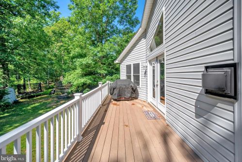 413 Yorktown Blvd, Locust Grove VA  22508-5118 exterior