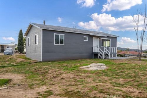 22832 Old Elsinore Rd, Perris, CA 92570-8030