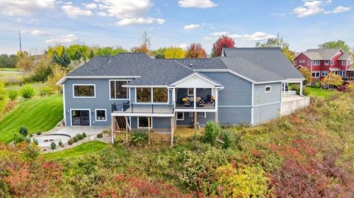 596 Grange Rd, Hudson WI  54016-7079 exterior
