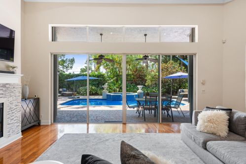 6711 Royal Orchid Cir, Delray Beach FL  33446-4338 exterior