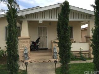 636 41st Dr, Los Angeles CA  90037-2088 exterior