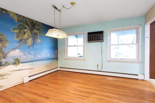 22 Concord Rd, Fishkill NY 12524-1403 exterior