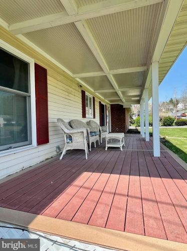 25 Impala Dr, Siddonsburg, PA 17019-1350
