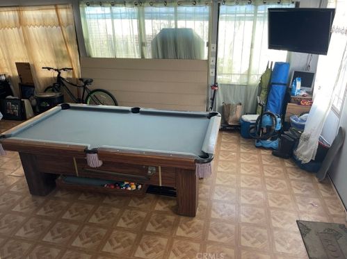 4305 Lugo Ave, Lynwood CA  90262-3818 exterior