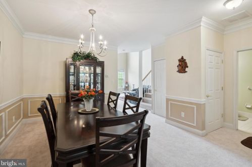 16 Portsmouth Cir, Glen Mills PA  19342-2625 exterior