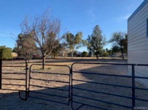 1800 Ironwood Dr, Mohave Valley AZ 86440-8540 exterior