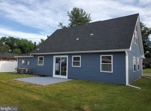 100 Echohill Ln, Willingboro NJ  08046-2206 exterior