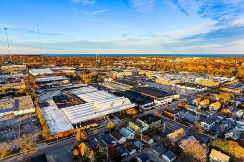 613 Keefe Ave, Milwaukee WI 53212-1801 exterior