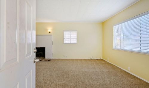 2733 Stanislaus St, Riverbank CA  95367-2238 exterior