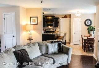 2841 Brewster Dr, Clarksville TN  37042-8237 exterior