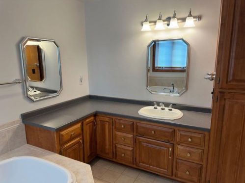 2629 Teresa Dr, Green Bay WI  54311-5576 exterior