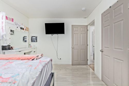 1115 29 Ave, Phoenix AZ 85009-5716 exterior