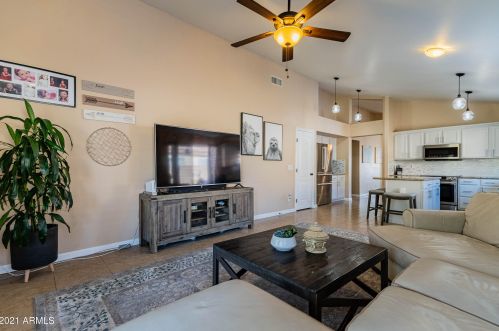 4205 Creosote Dr, Cave Creek AZ  85331-3813 exterior