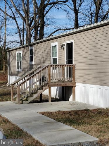 17 Shannon St, Delmar, DE 19940-1176
