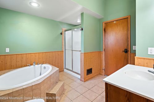 30 Cypress Ave, Jackson Twp NJ  08527-2727 exterior