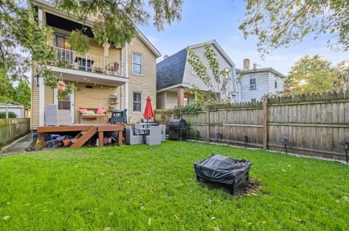 87 16 St, Ambridge PA 15003-1911 exterior