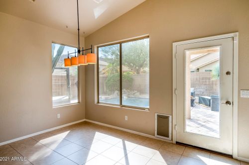 23434 21 Pl, Phoenix AZ 85006-3111 exterior