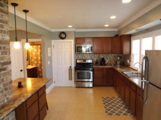 1925 75th St, Kenosha WI  53143-5810 exterior