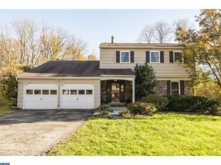 3206 Norma Dr, Downingtown PA  19372-1051 exterior
