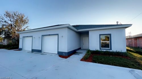 603 23rd Pl, Cape Coral, FL 33990-2791