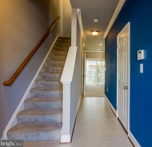 4415 Potomac Highlands Cir, Triangle, VA 22172-1782